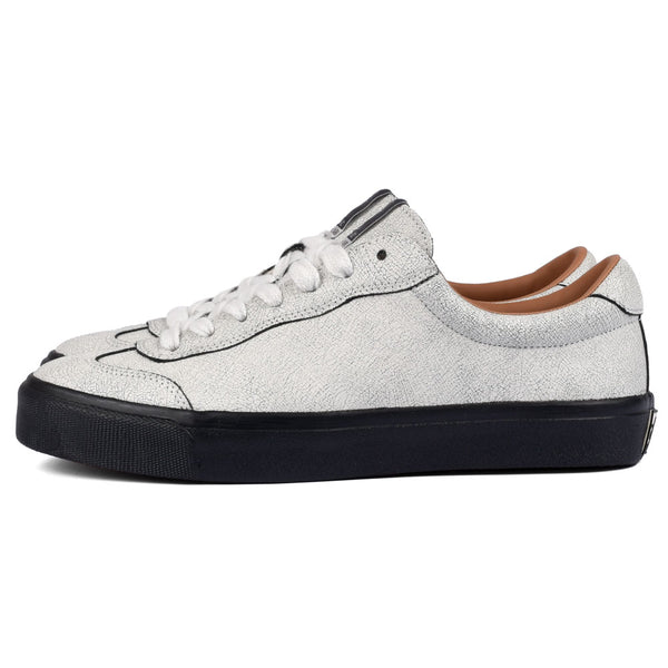 Last Resort AB - VM004 Milic (Artisan White/Black)